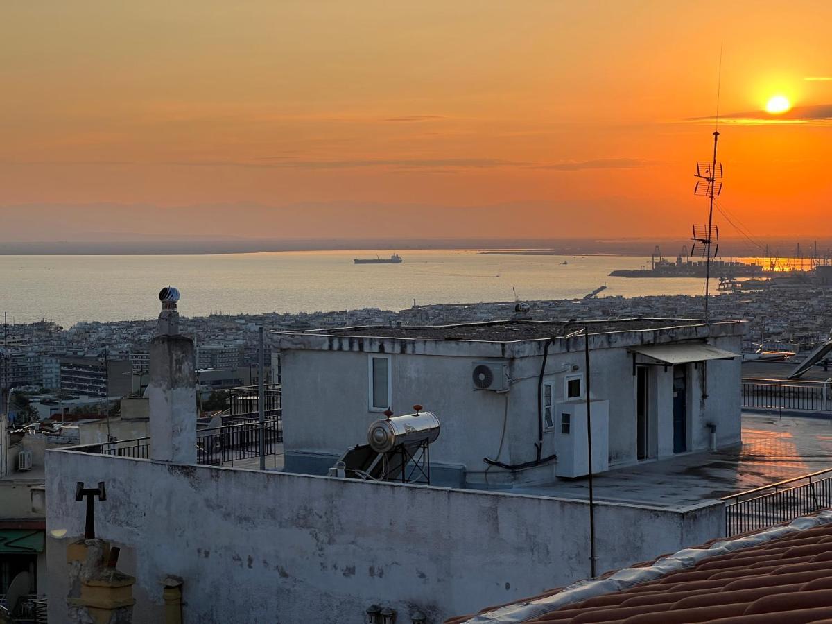 Sunset Apartment Thessaloniki Exterior photo